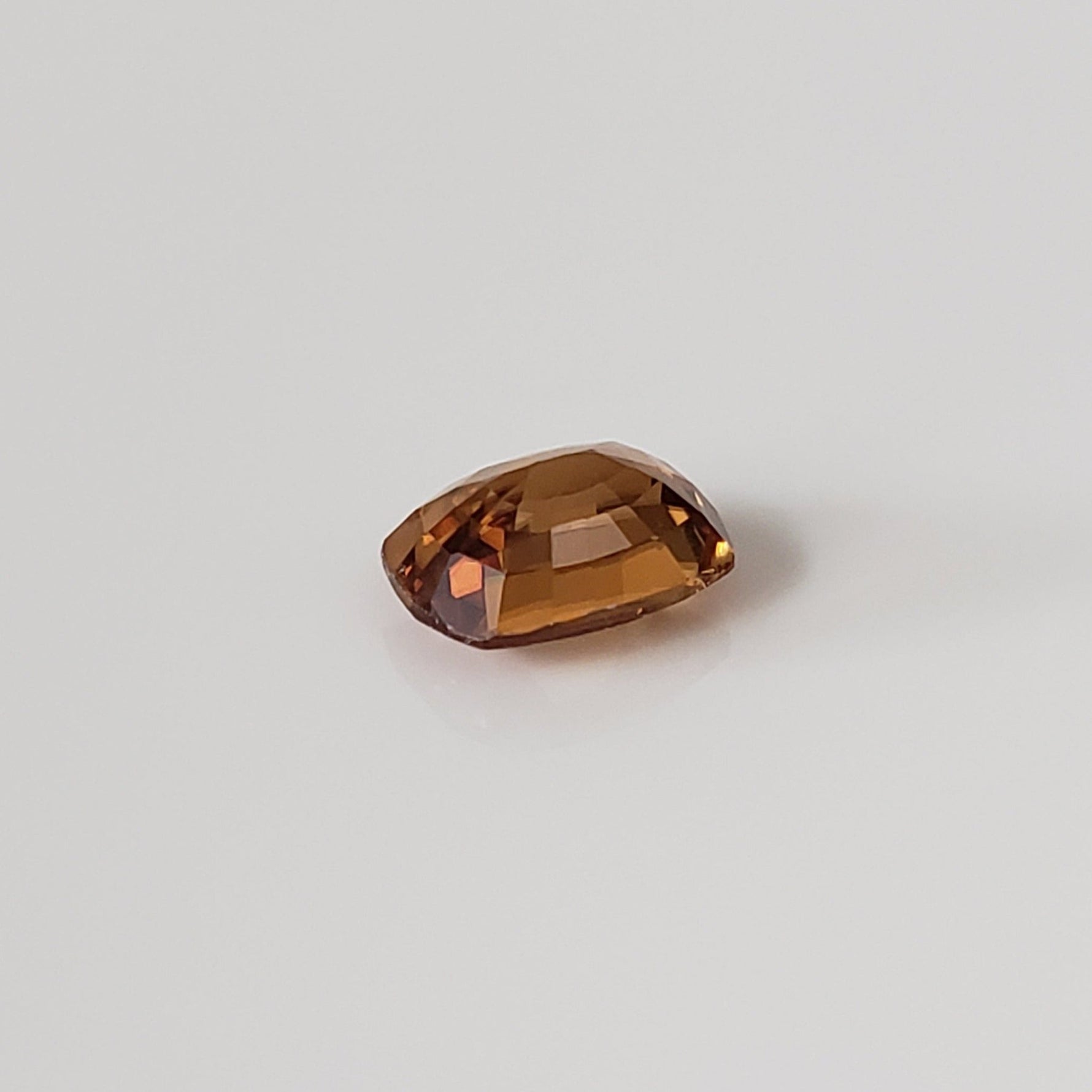  Zircon | Antique Cut | Golden | 8x6mm | Cambodia 4
