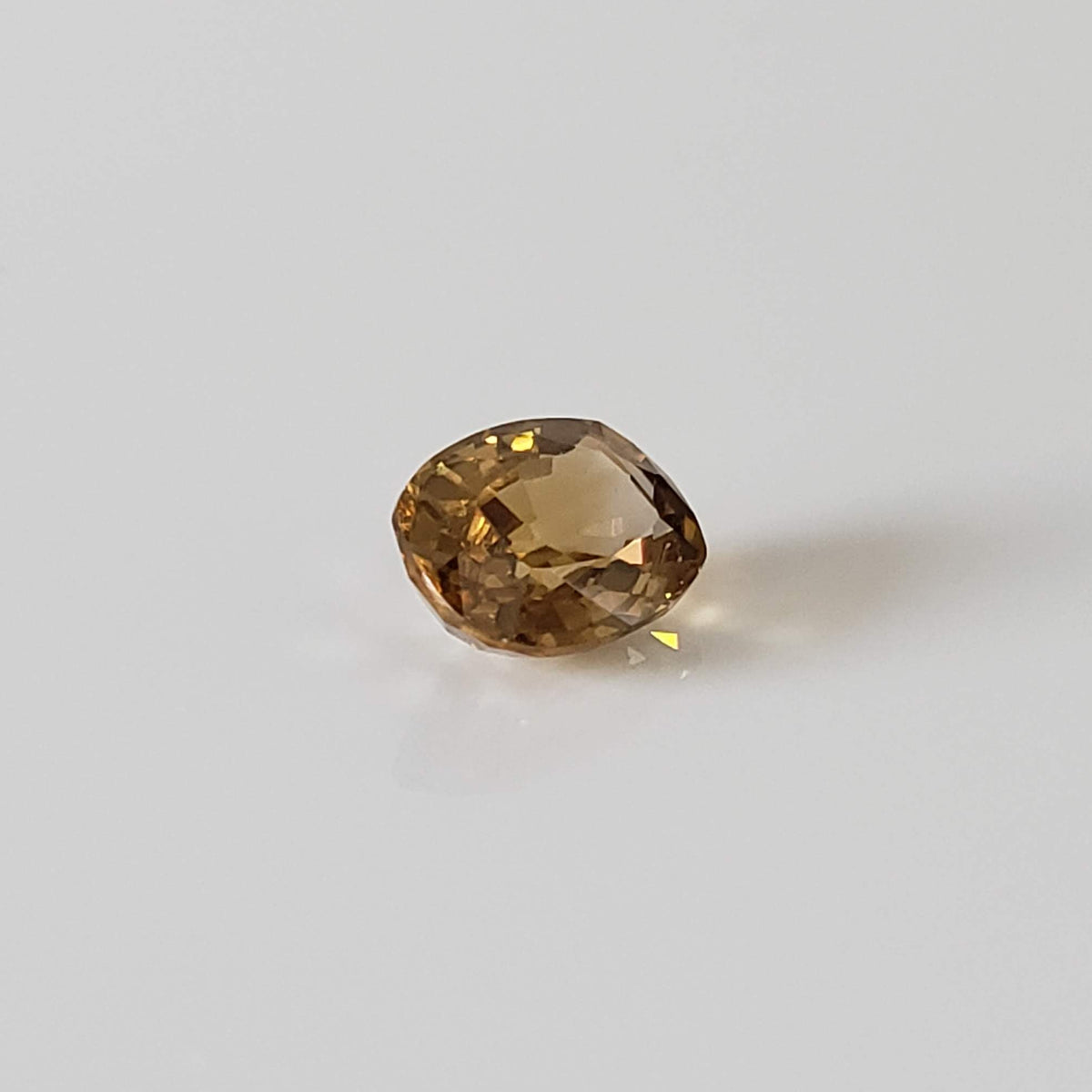  Zircon | Antique Cut | Yellow | 8x6mm | Cambodia 5