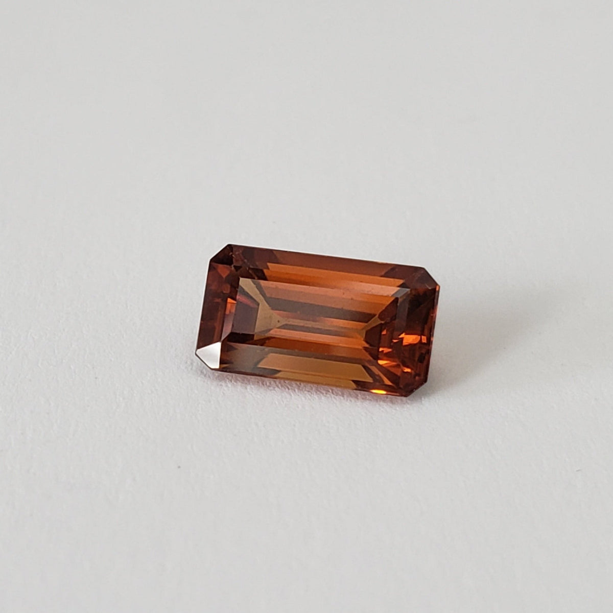  Zircon | Octagon Cut | Orange | 10.5x6.0mm 3.6ct 