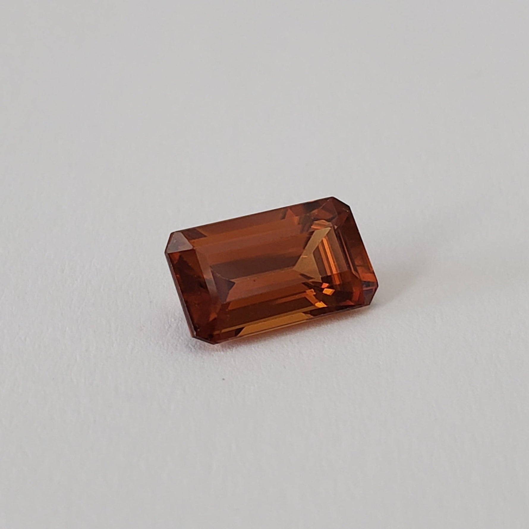  Zircon | Octagon Cut | Orange | 10.5x6.0mm 3.6ct 2