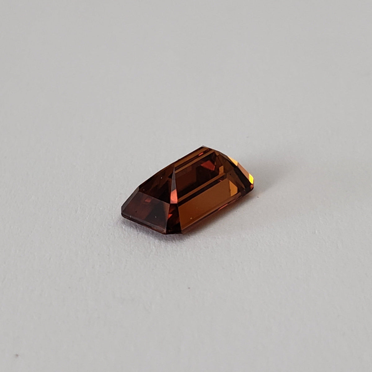  Zircon | Octagon Cut | Orange | 10.5x6.0mm 3.6ct 6