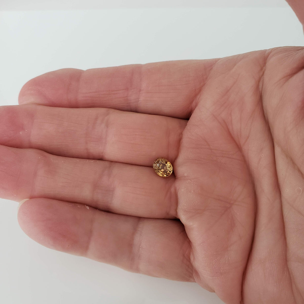  Zircon | Oval Cut | Golden | Natural | 7x5.7mm 1.74ct | Cambodia 8