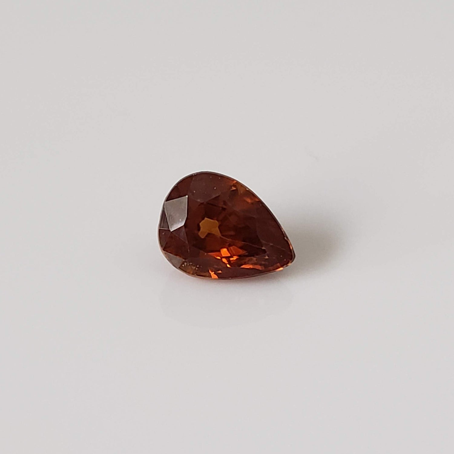  Zircon | Pear Shape Cut | Golden | 6.4x4.7mm, 1.05ct 1