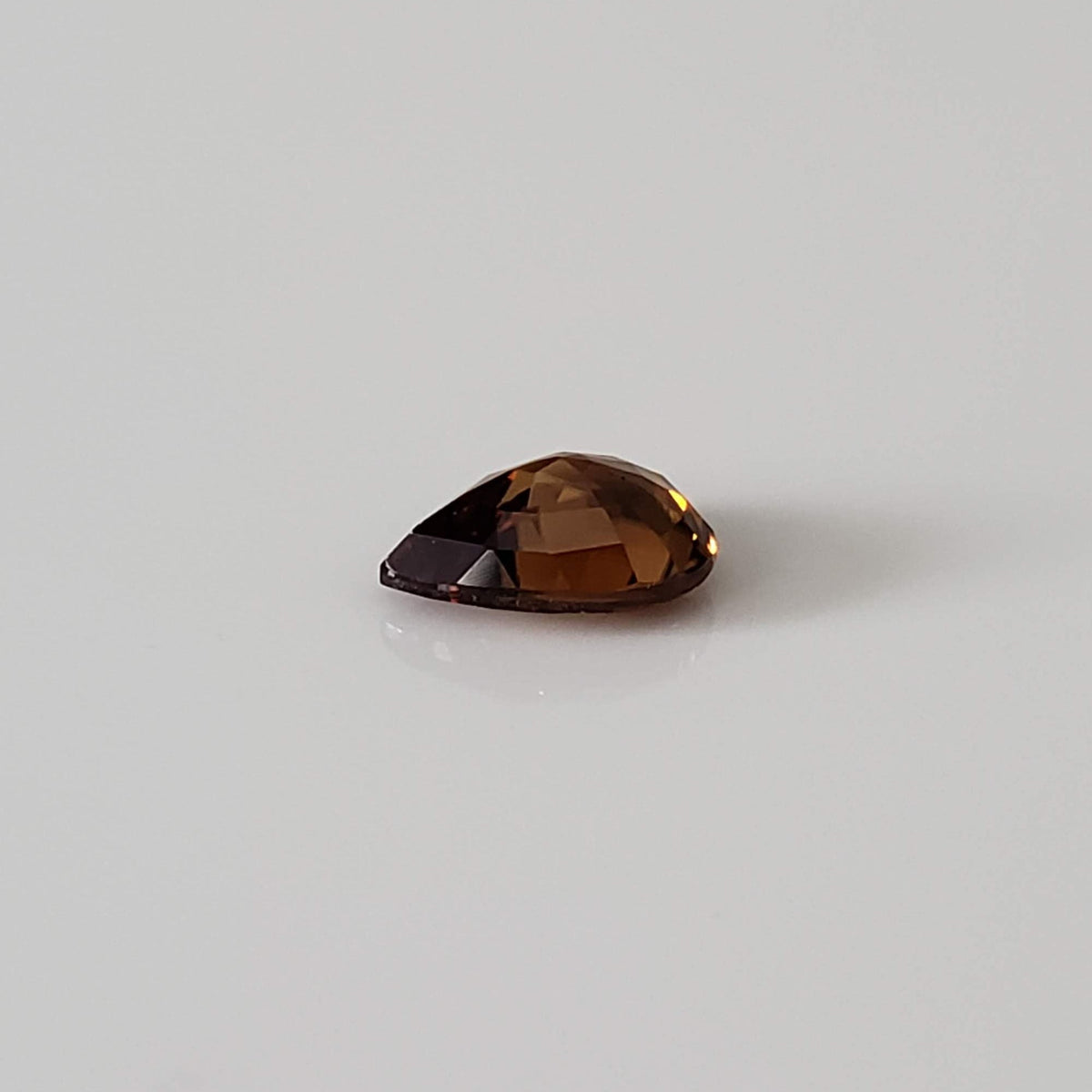  Zircon | Pear Shape Cut | Golden | 8x6mm 1.6ct | Cambodia 5
