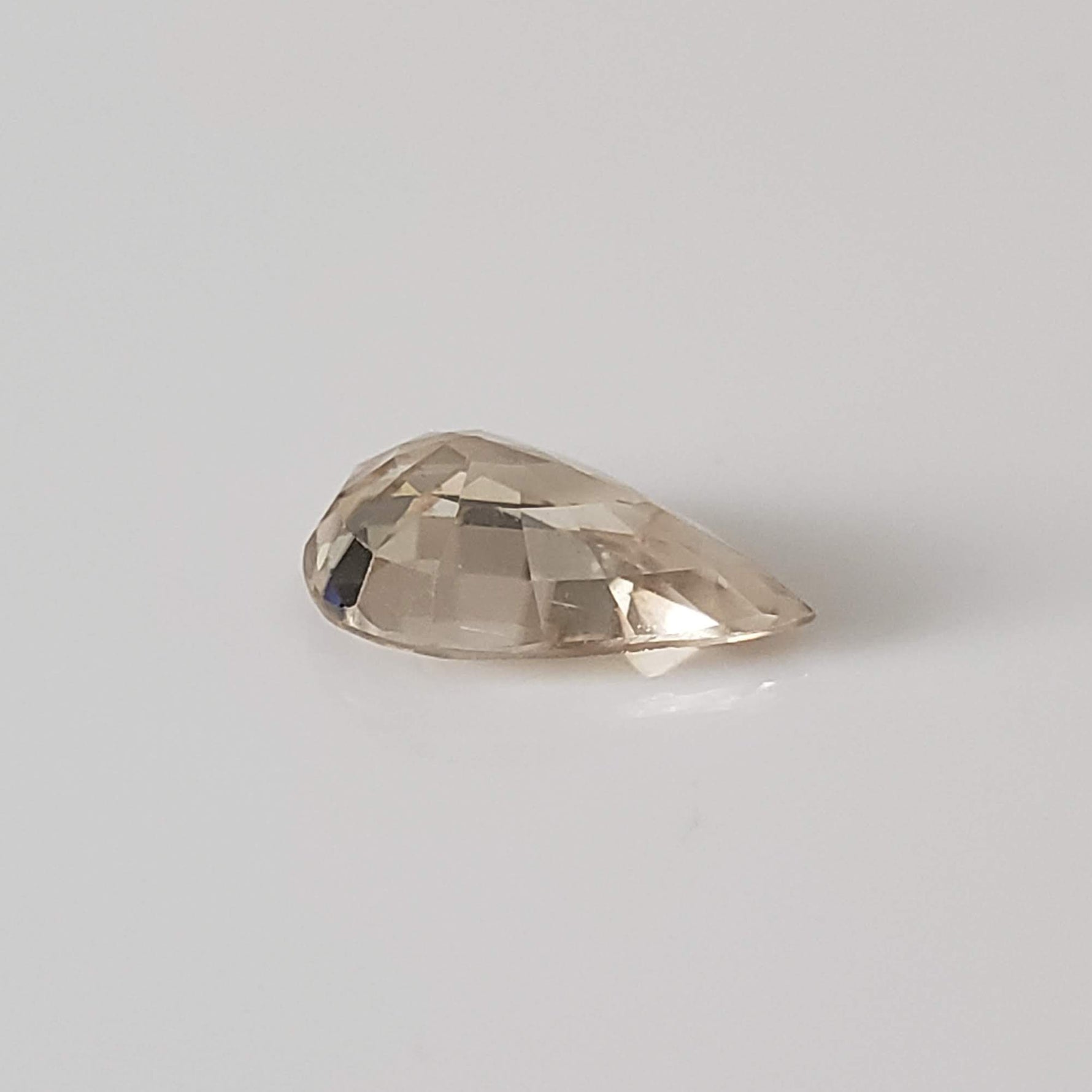  Zircon | Pear Shape Cut | Yellow | 10.7x7mm 2.7ct | Vietnam 6
