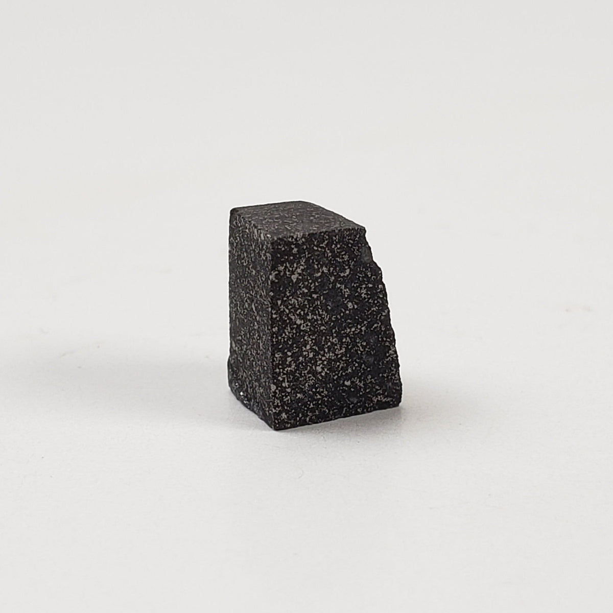 Abee Meteorite | 0.6gr | Part Slice | Rare Enstatite | EH4 Class | Observed Fall 1952 Canada