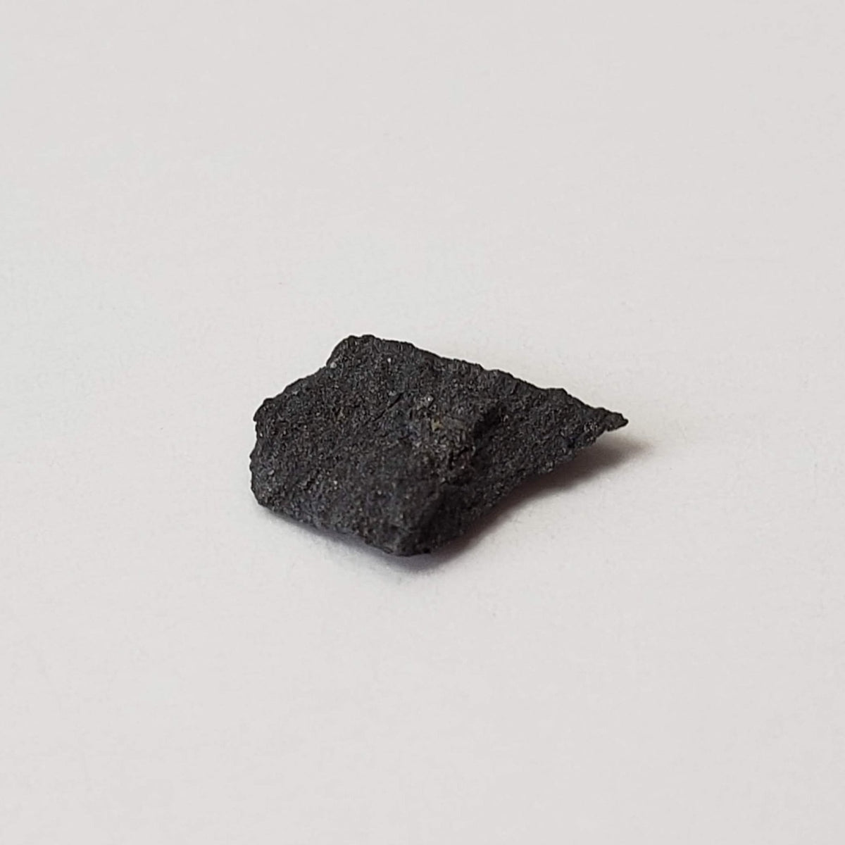 Abee Meteorite | 124 mg | Fragment | Rare Enstatite | EH4 Class | Observed Fall 1952 Canada | Canagem.com