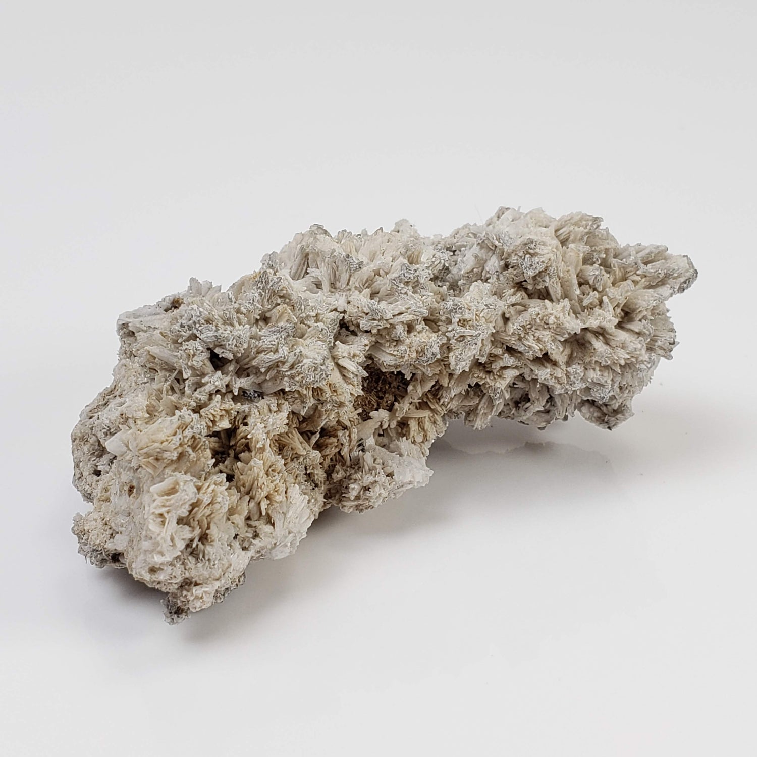 Albite Crystal Cluster | 49 gr | Mont St - Hilaire, Quebec, Canada 1