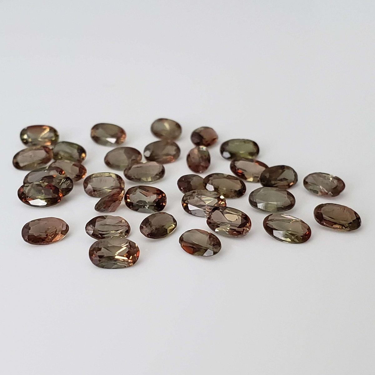 Andalusite | Oval Cut | Green Red | 5x3mm | Brasil 7