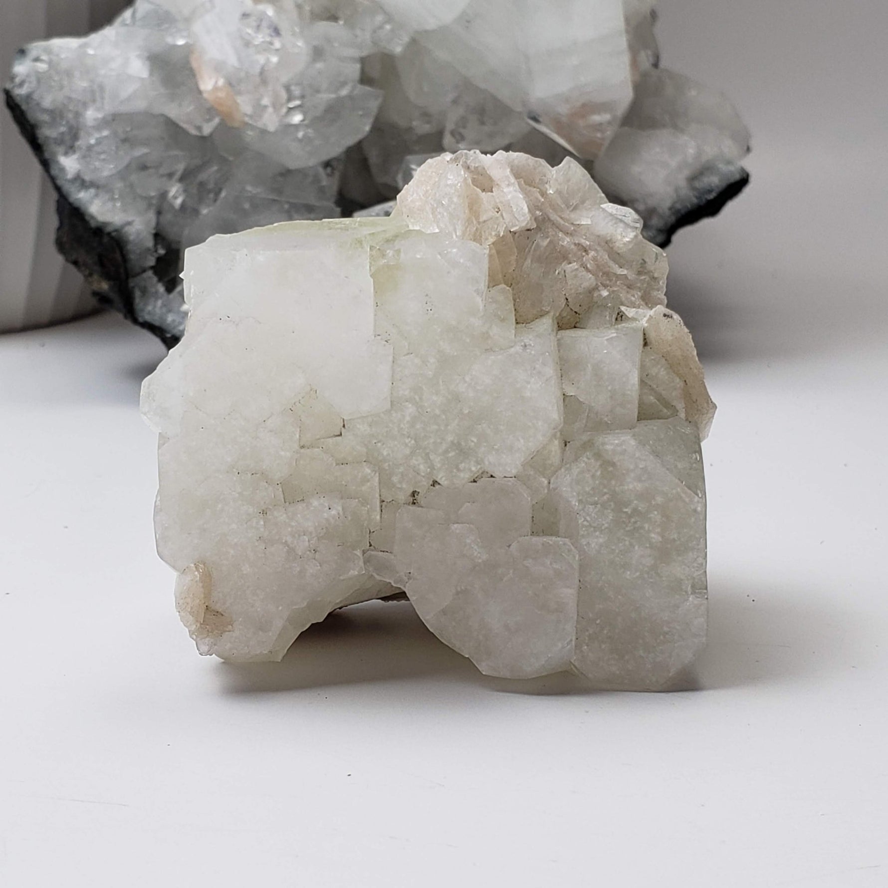 Calcite, Stilbite and Apophyllite Crystal Cluster | 185 gr | Jalgaon, India