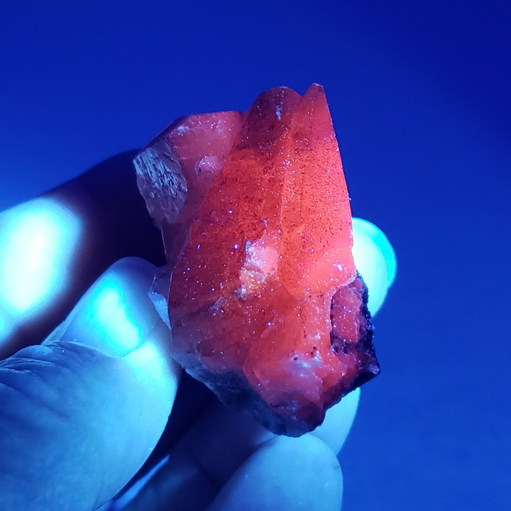 Calcite with Hematite on Matrix | 38 grams | Fluorescent Crystal | Lane's Quarry, Westfield MA
