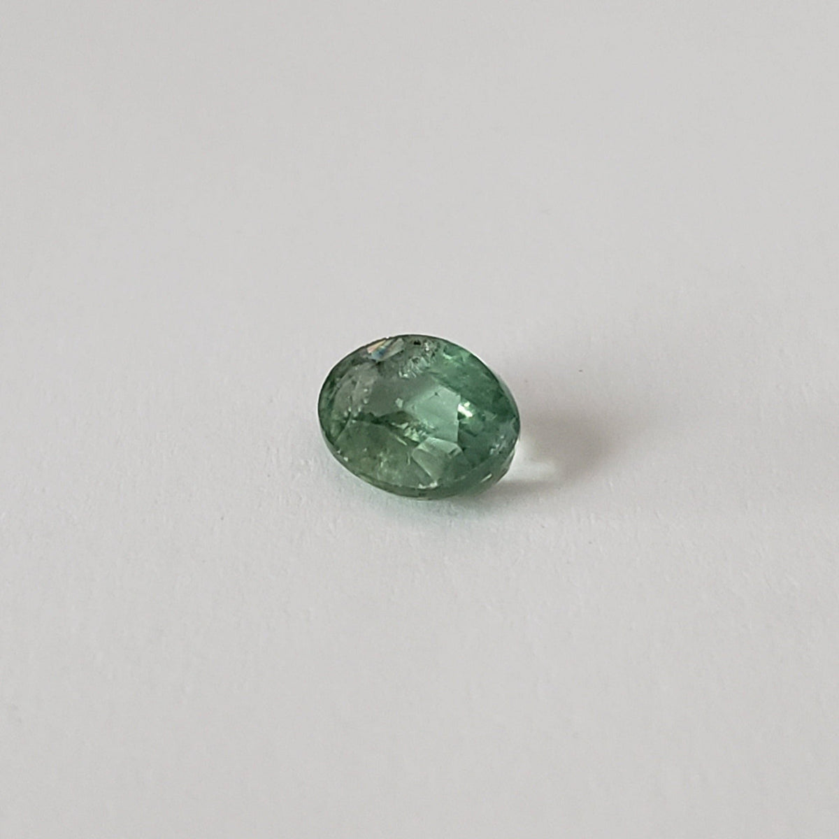 Green Kyanite | Oval Cut | Rare Mint Green | 7.3x5.2mm 1.1ct