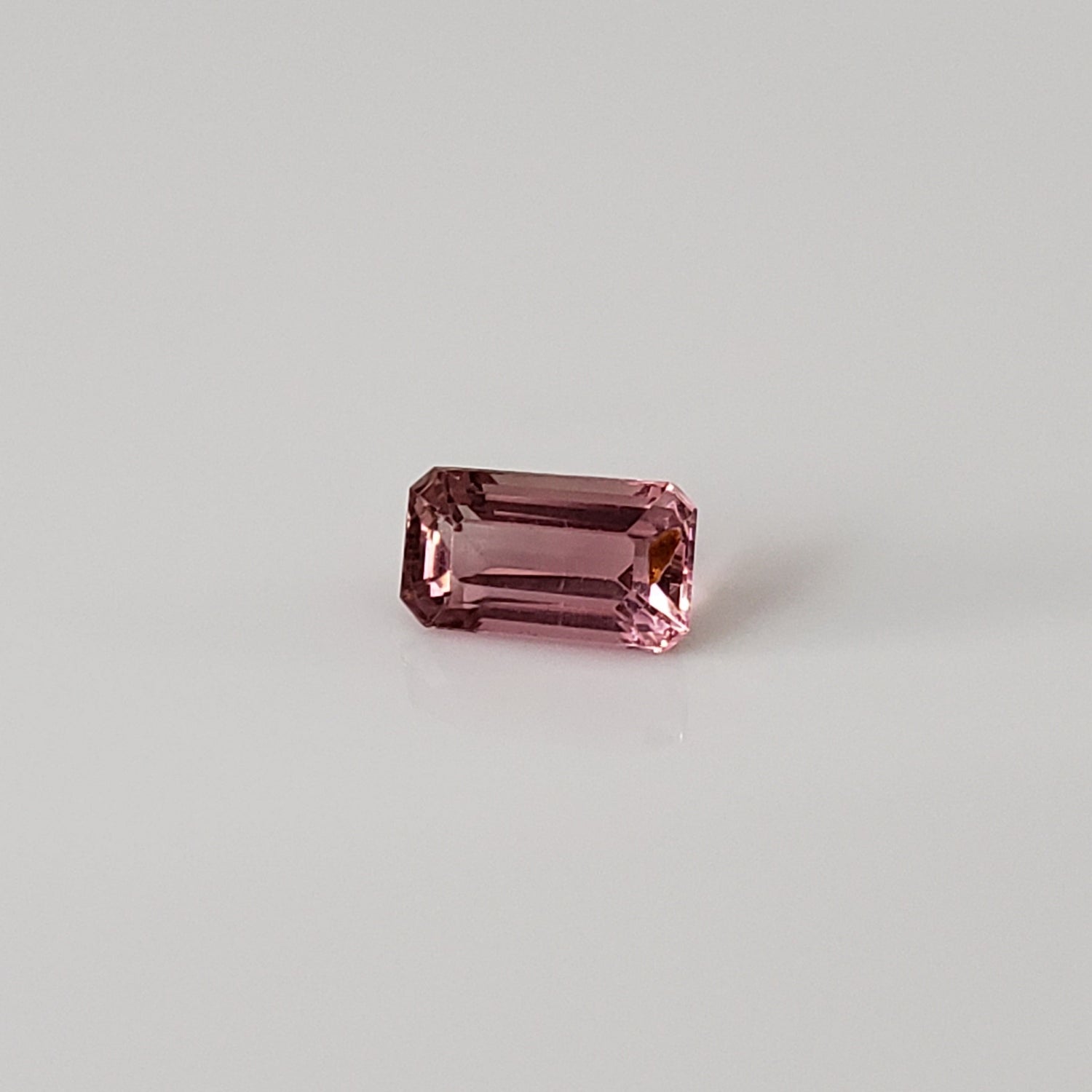 Tourmalines | Coupe octogonale | Rose | 7x4mm 0,9ct