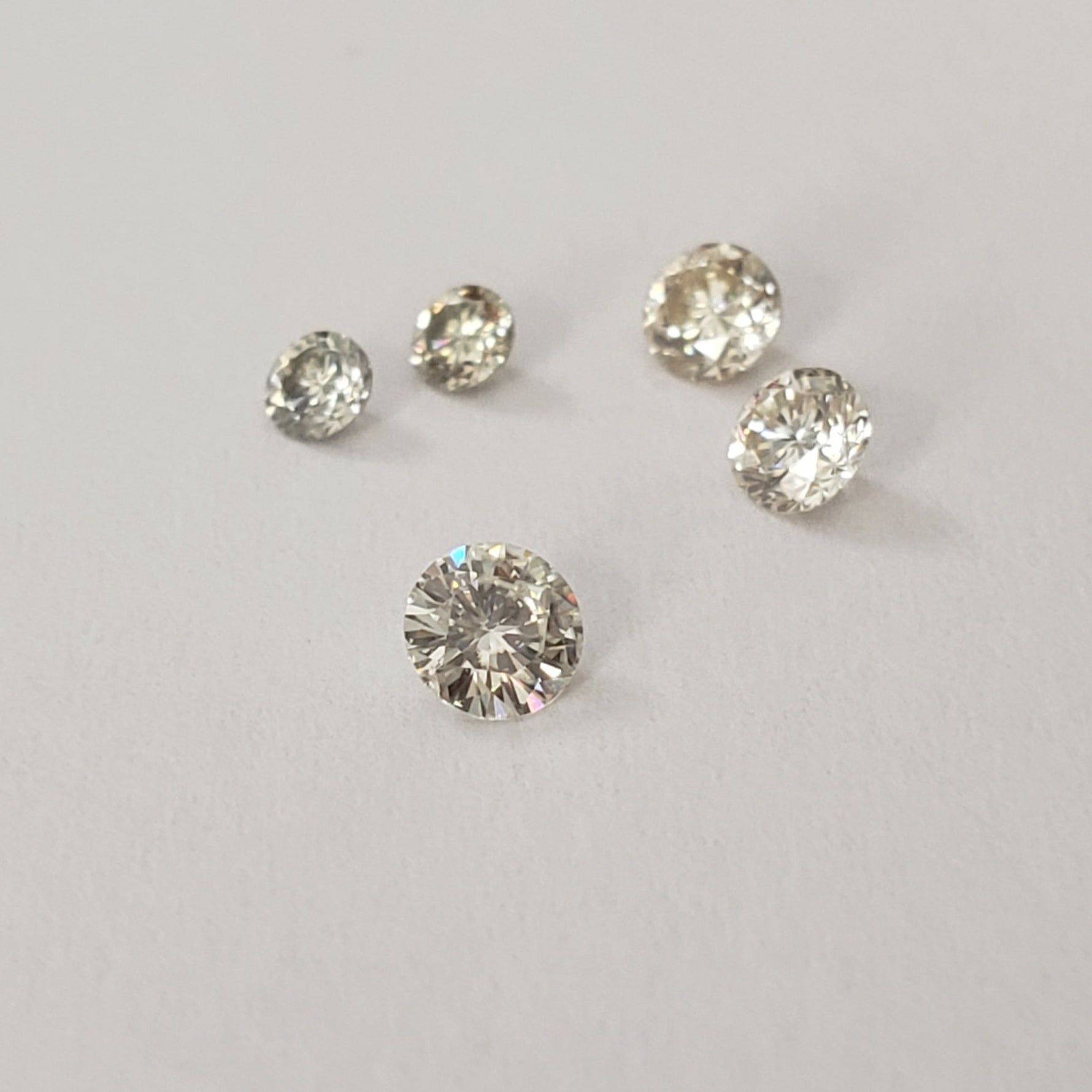  Loose Moissanite | 5 piece Lot | Round Diamond Cut | White | 0.53tcw 