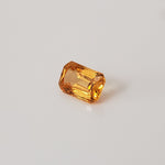 D - Sapphire | Octagon Cut | Golden | 6.5x4mm