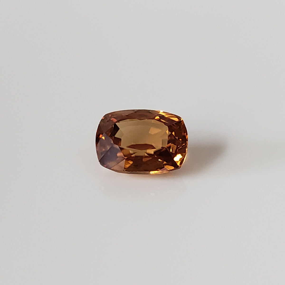 Zircon | Antique Cut | Golden | 8x6mm | Cambodia