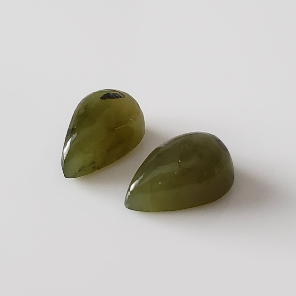 Nephrite Pair | Pear Shape Cabochon | Green | 8x5mm | Canada