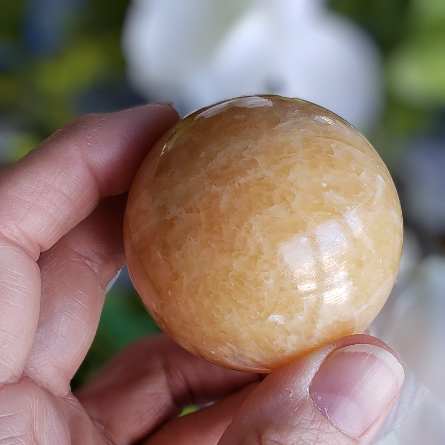 Sphère de jade jaune | 55,5 mm, 2,2 pouces | 243,7 grammes | Chine