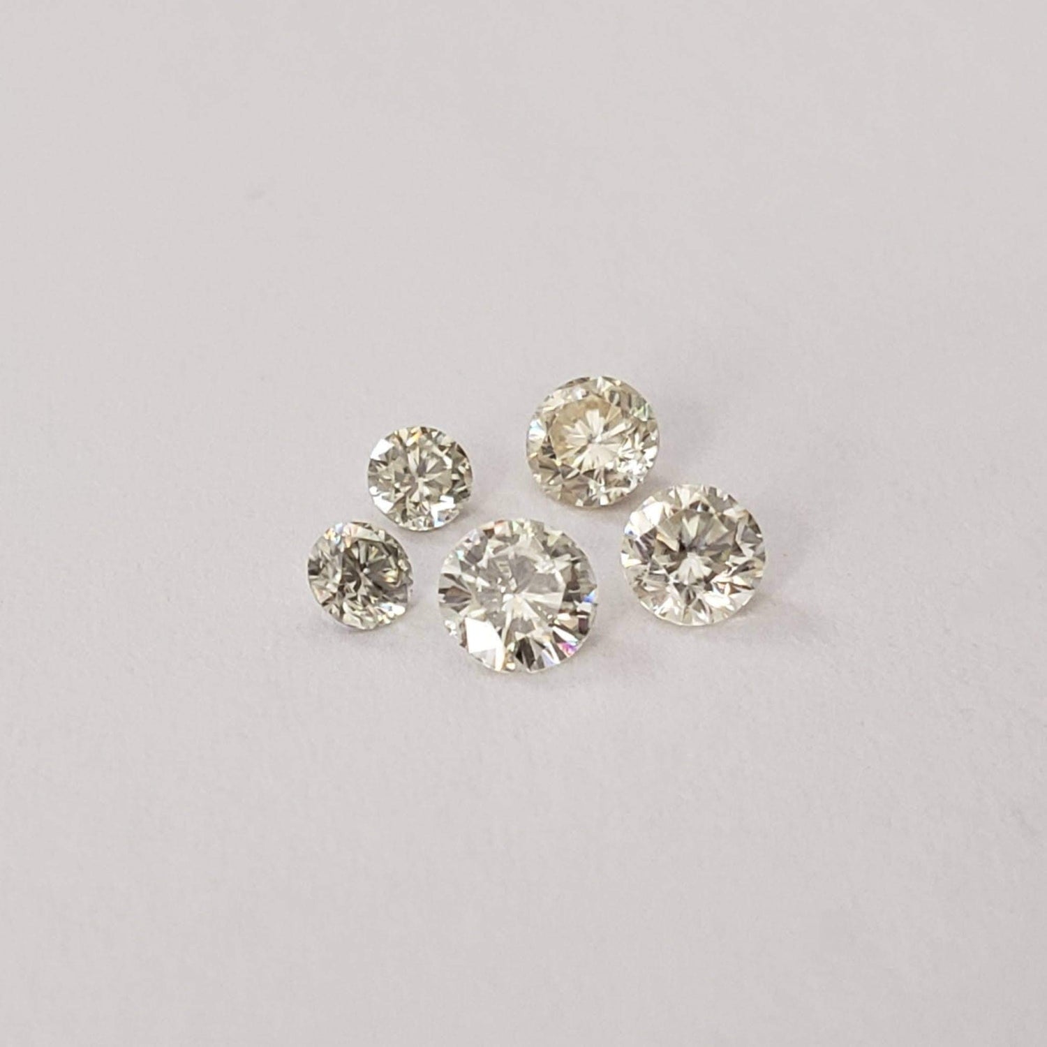 Moissanite | 5 Piece Gemstone Lot | Round Diamond Cut | White | 0.53tcw