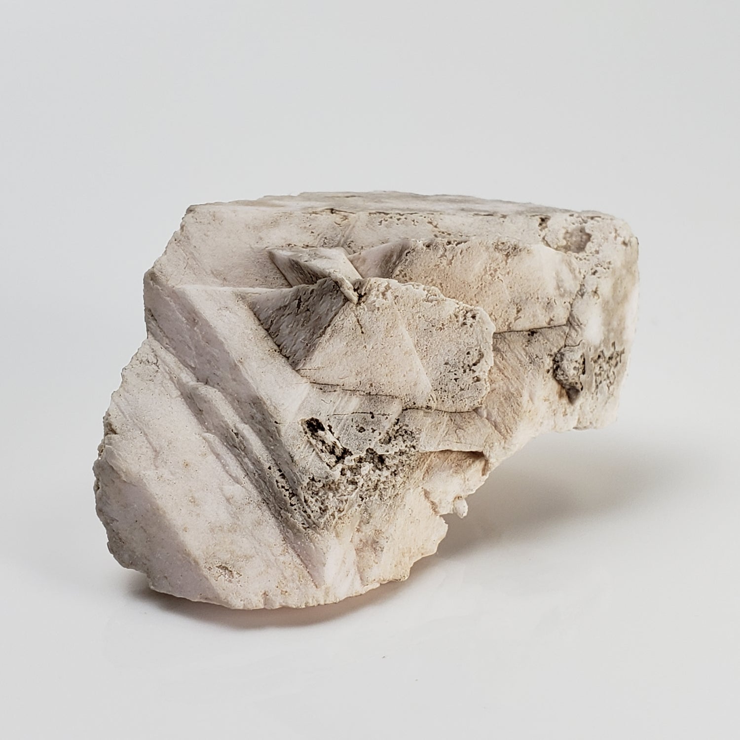  Mangano Calcite Crystal 20.25 Grams from Lima, Peru 