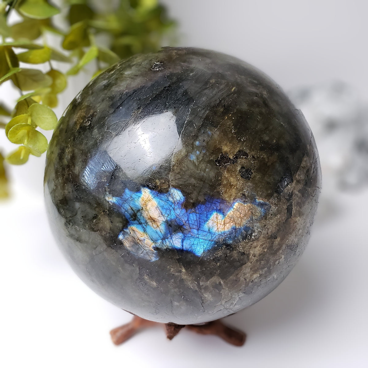 Labradorite Sphere | Natural Gray Rainbow | 4.5 Kg, 10 lbs | 150 mm, 6 in | Madagascar