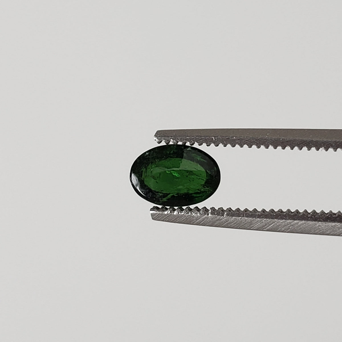 Tourmaline | Oval Cabochon | Chrome Green | 5.7x3.8mm 0.5ct