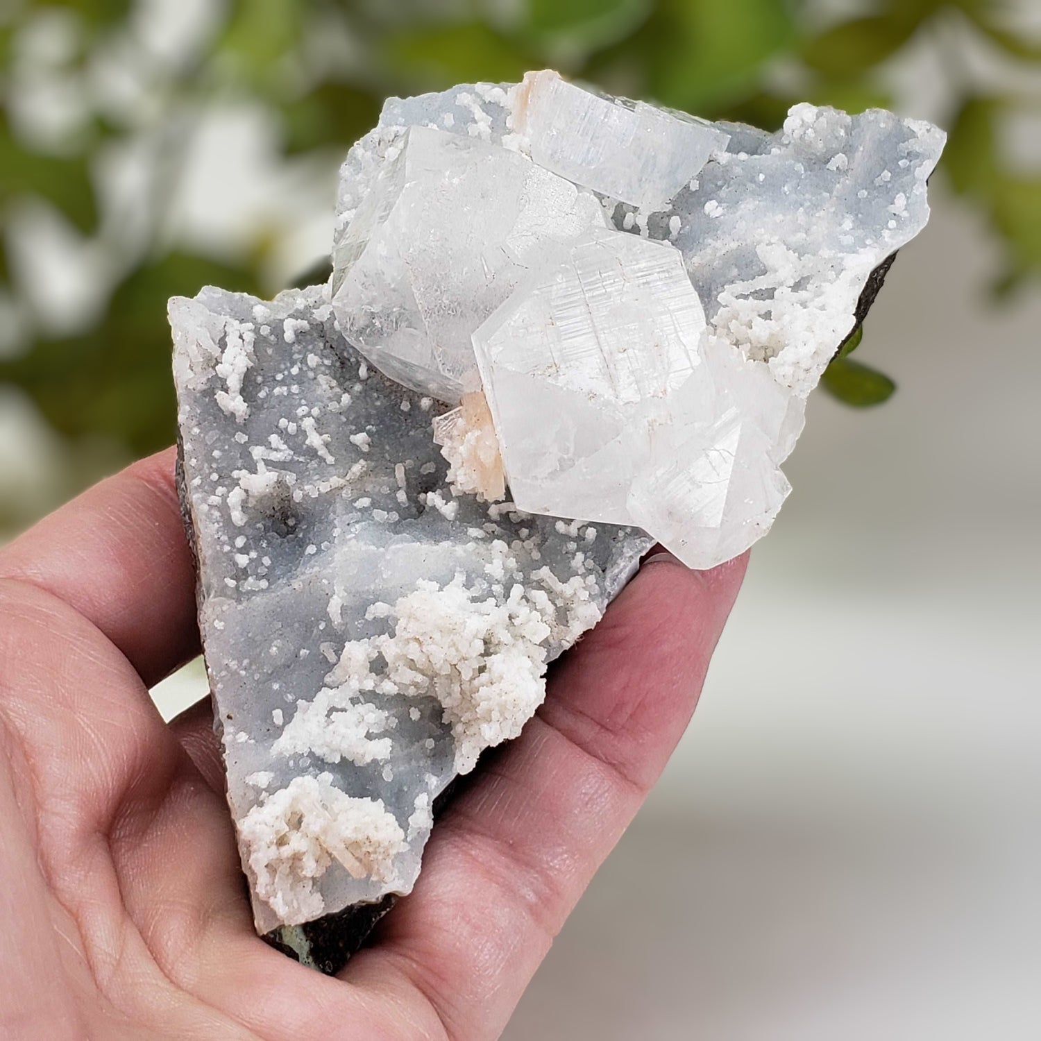 Apophyllite and Stilbite on Chalcedony Druse | 302gr | Jalgaon, India