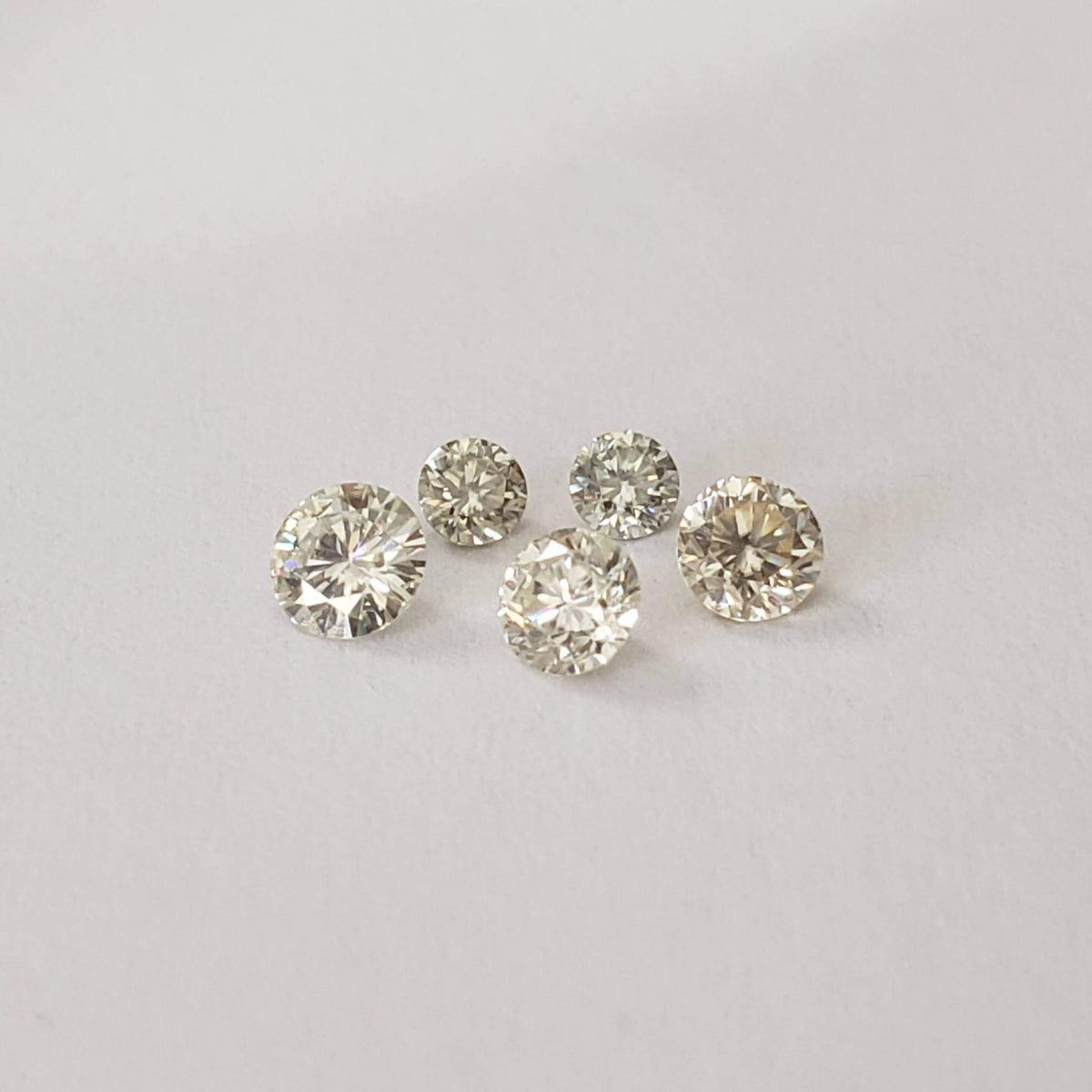  Loose Moissanite | 5 piece Lot | Round Diamond Cut | White | 0.53tcw 