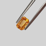 D - Sapphire | Octagon Cut | Golden | 6.5x4mm