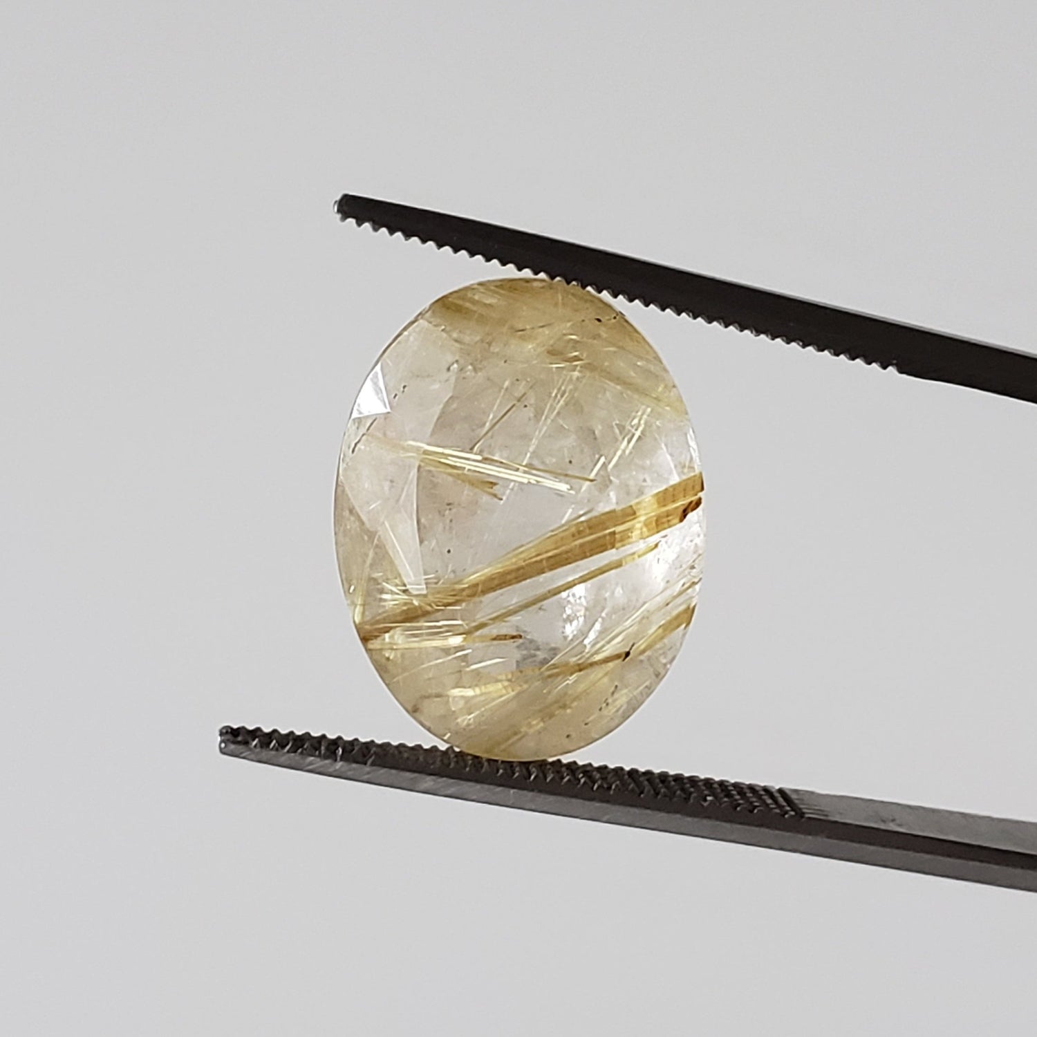 Rutilated Quartz | Oval Cut | 15.7x12mm 9.8ct | Brazil