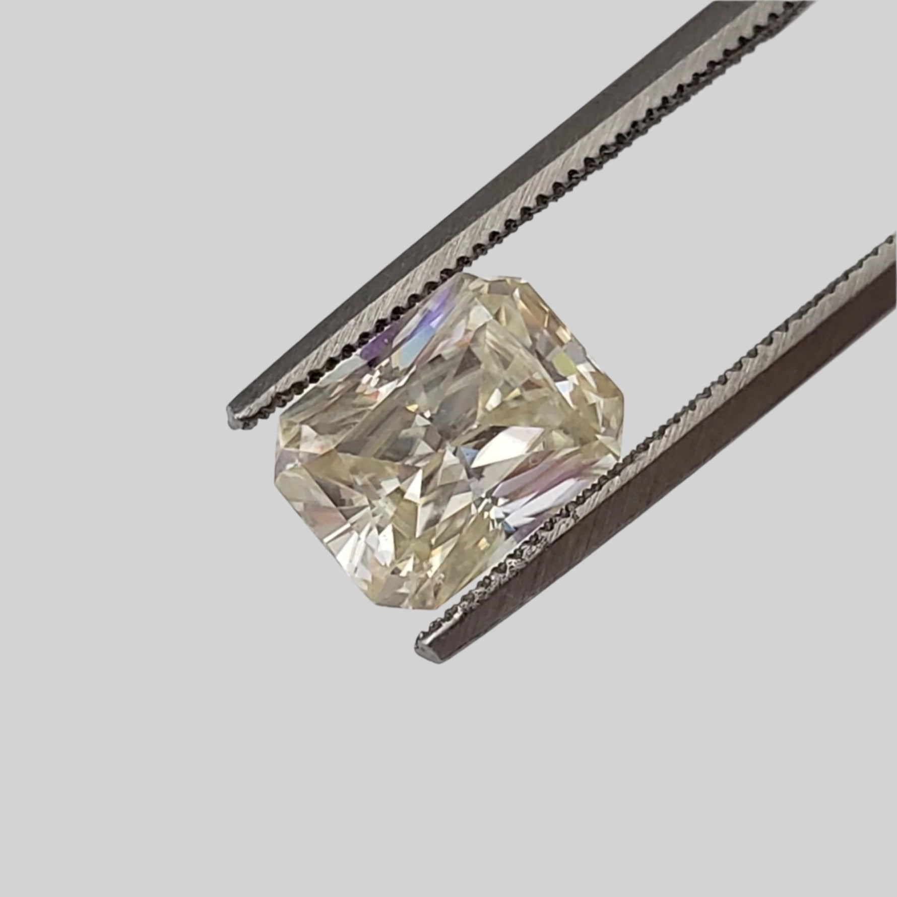 Moissanite | Octagon Cut | Pale Yellow | 8x6mm