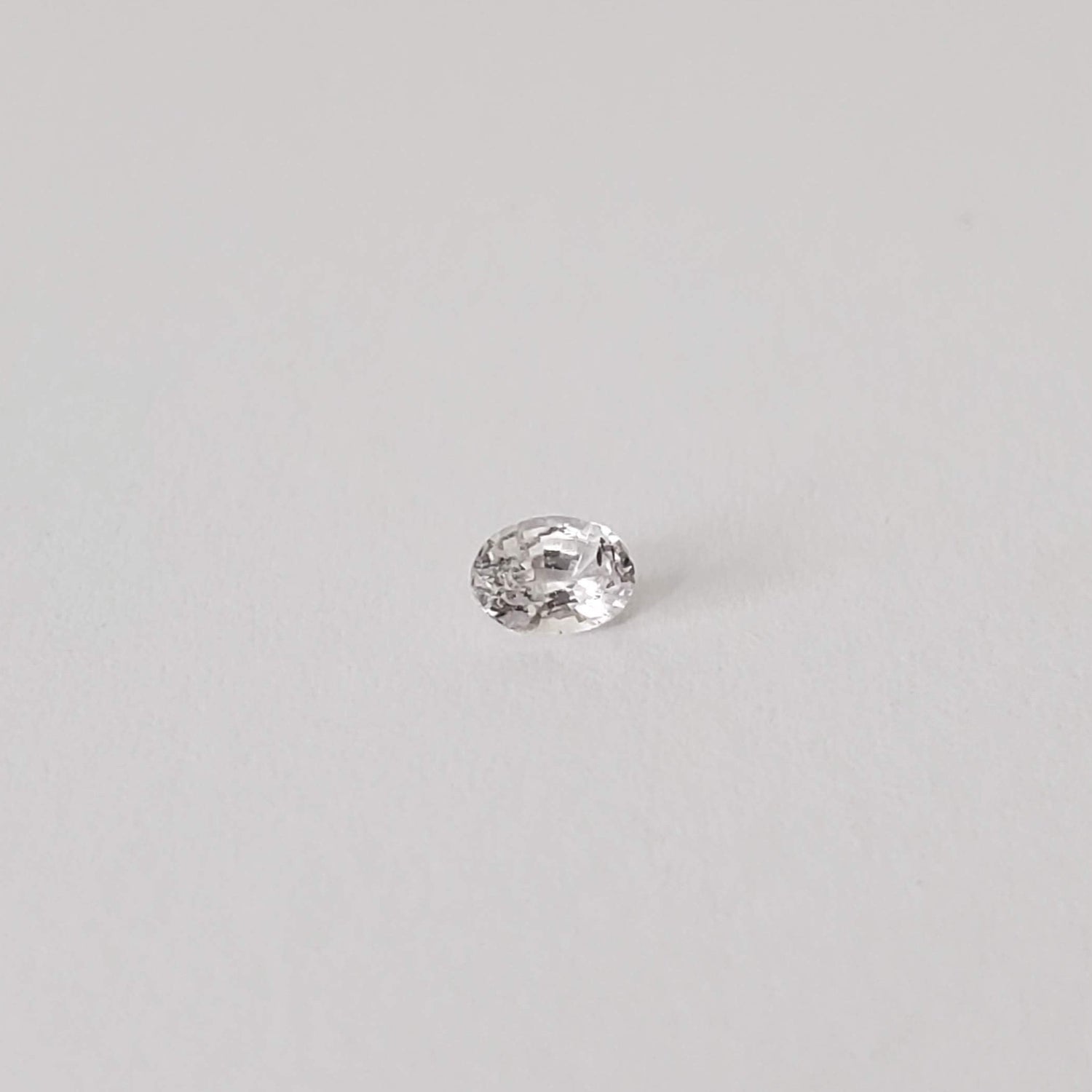Sapphire | Oval Cut | White | 4x3mm