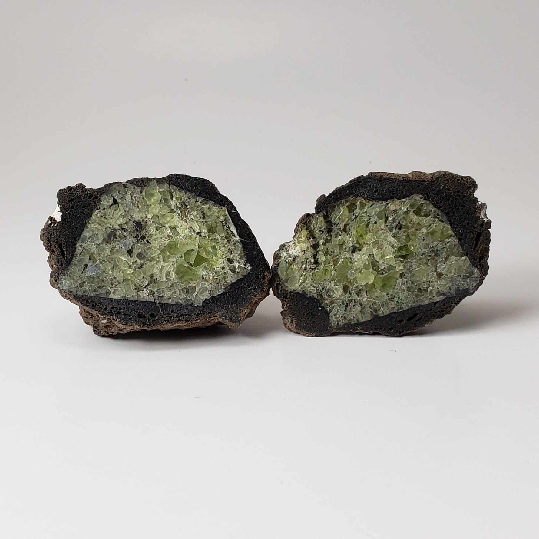  Olivine Volcanic Bomb Matching Halves 58.6 gr from Mortlake, Victoria, Australia 