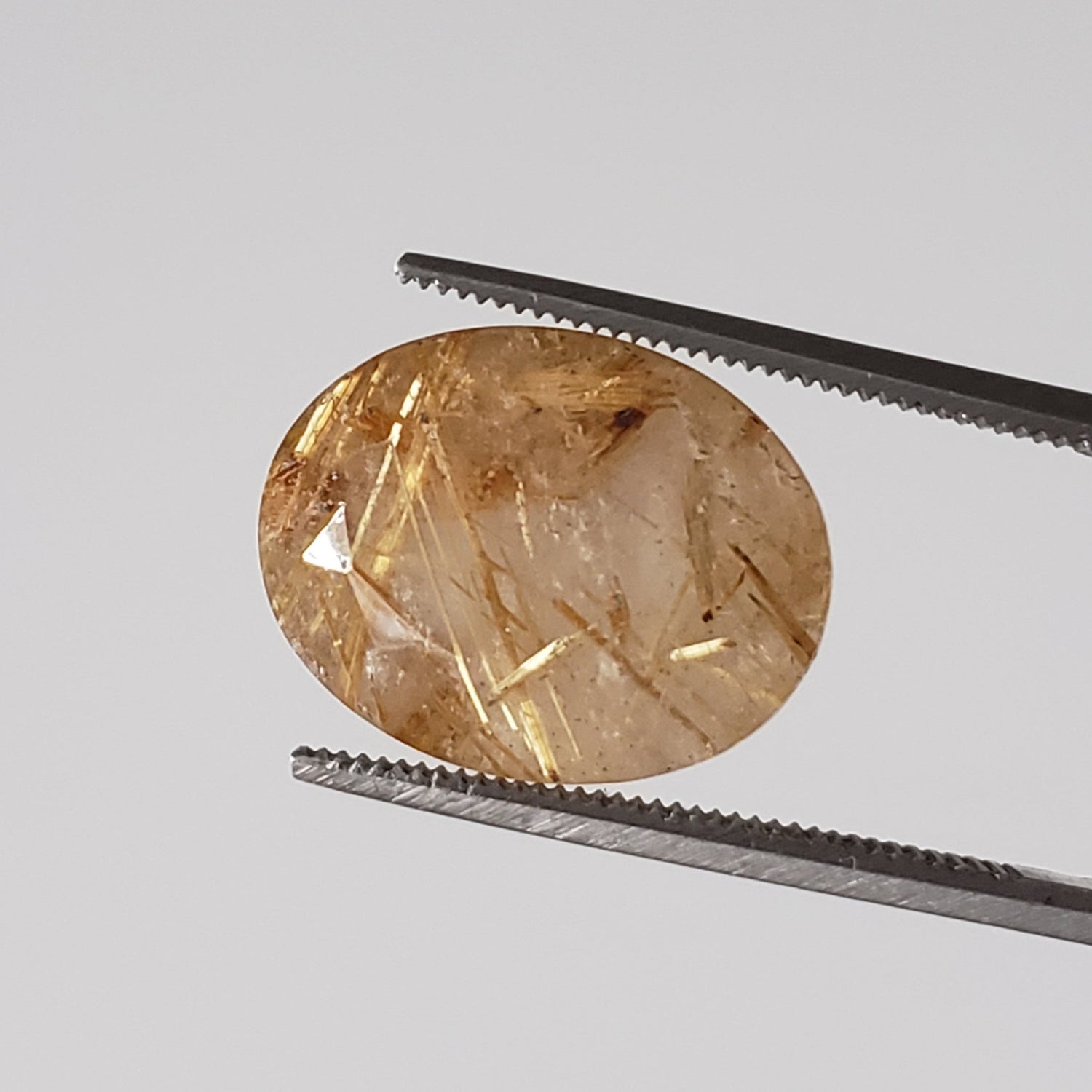 Rutilated Quartz | Oval Cut | 15.6x12mm 9.3ct | Brazil