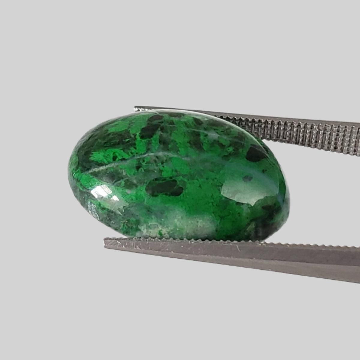  Maw Sit Sit | Oval Cabochon | Rare Bright Green | 18x13mm 9.70ct 