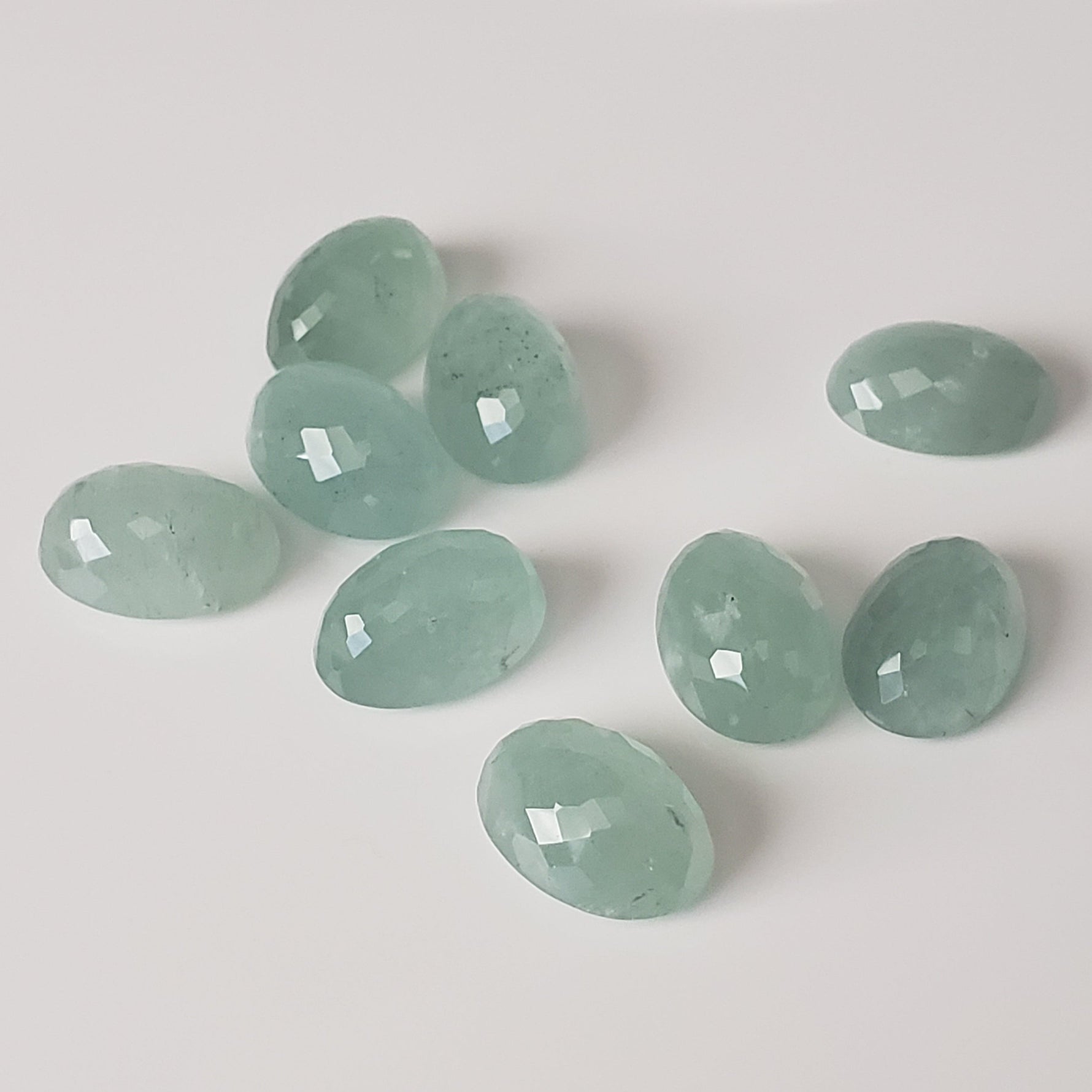 Silky Aquamarine | Oval Cut | Light Blue | 14X10mm