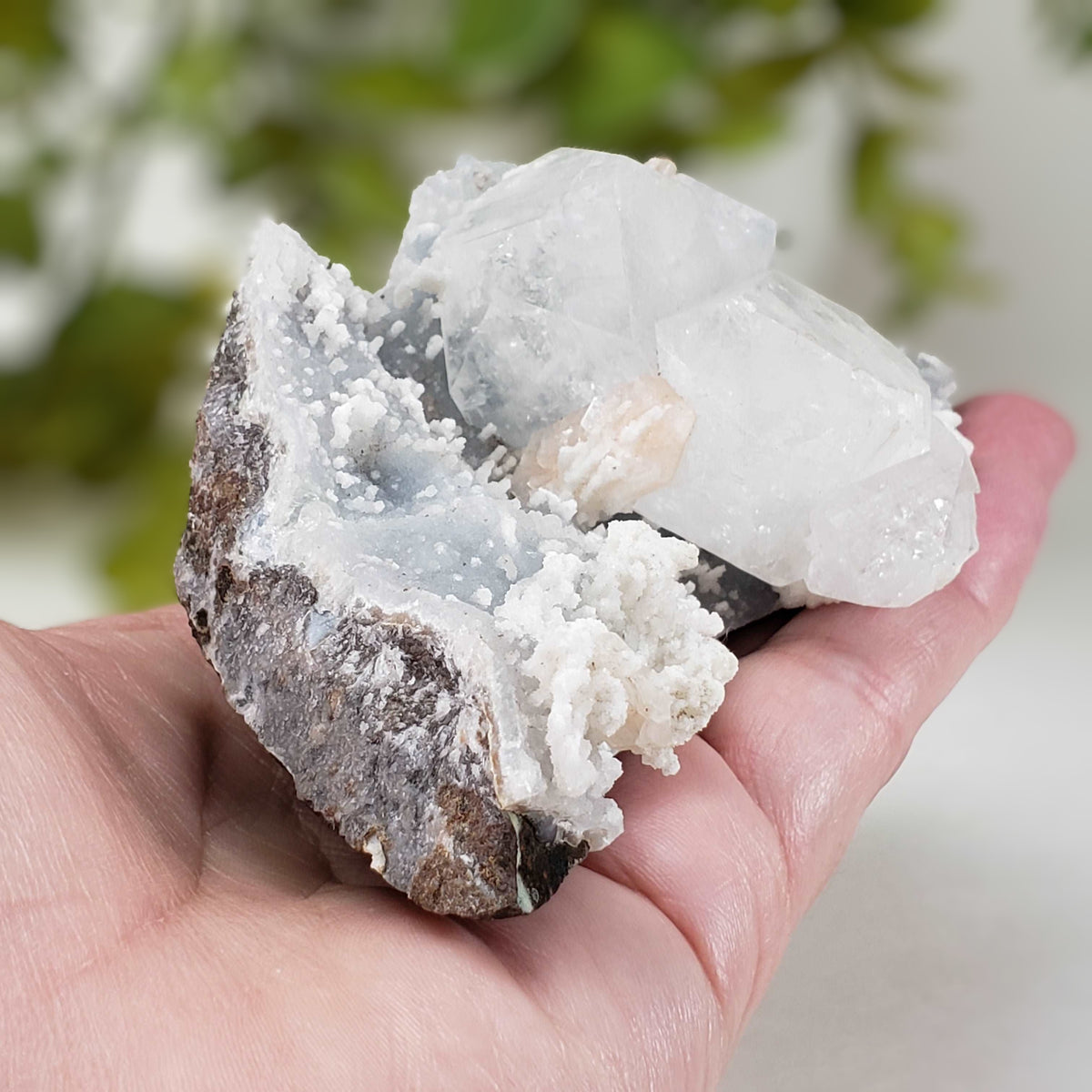 Apophyllite and Stilbite on Chalcedony Druse | 302gr | Jalgaon, India