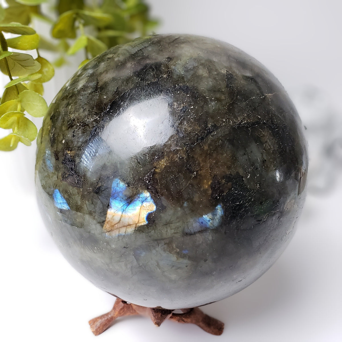 Labradorite Sphere | Natural Gray Rainbow | 4.5 Kg, 10 lbs | 150 mm, 6 in | Madagascar