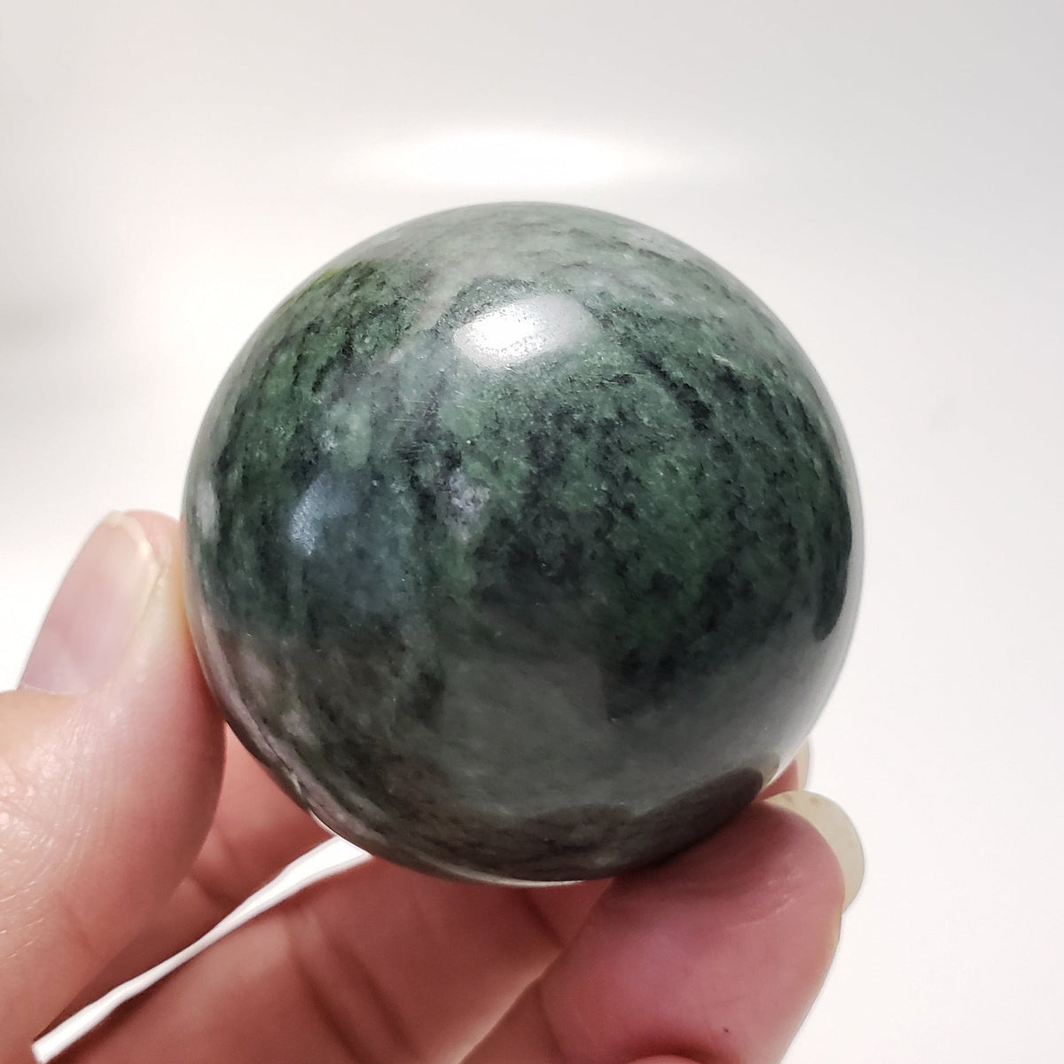 Siberian Jade Sphere | 50.25 mm, 2 in | 180.3 grams | Russia
