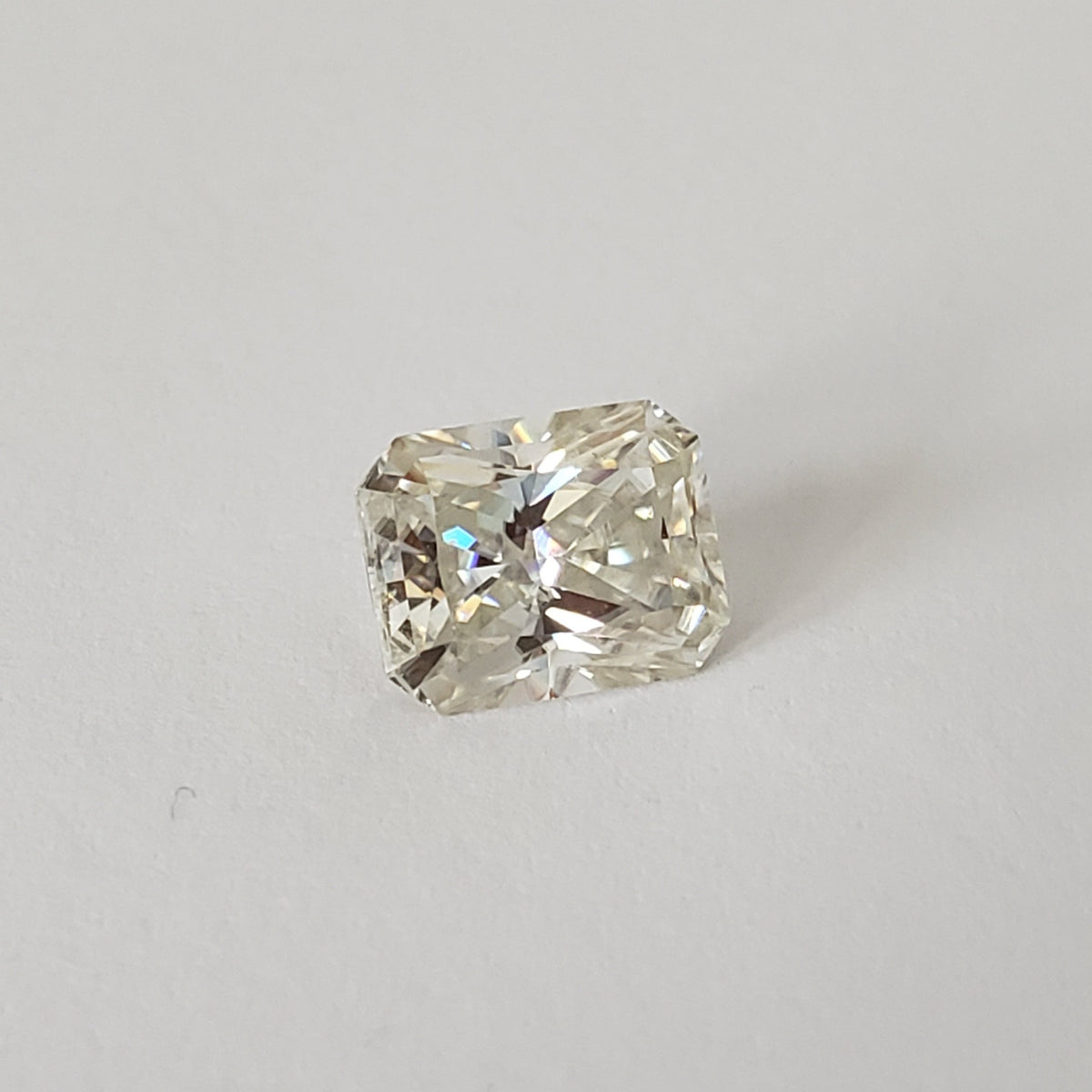   Moissanite | Octagon Cut | White | 9x7mm | SO24 