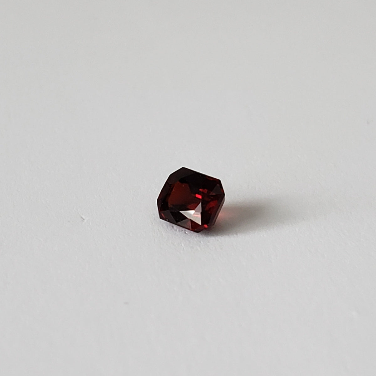  Mozambique Garnet | Octagon Cut | Untreated | Orange Red | 5.8x4.7mm 