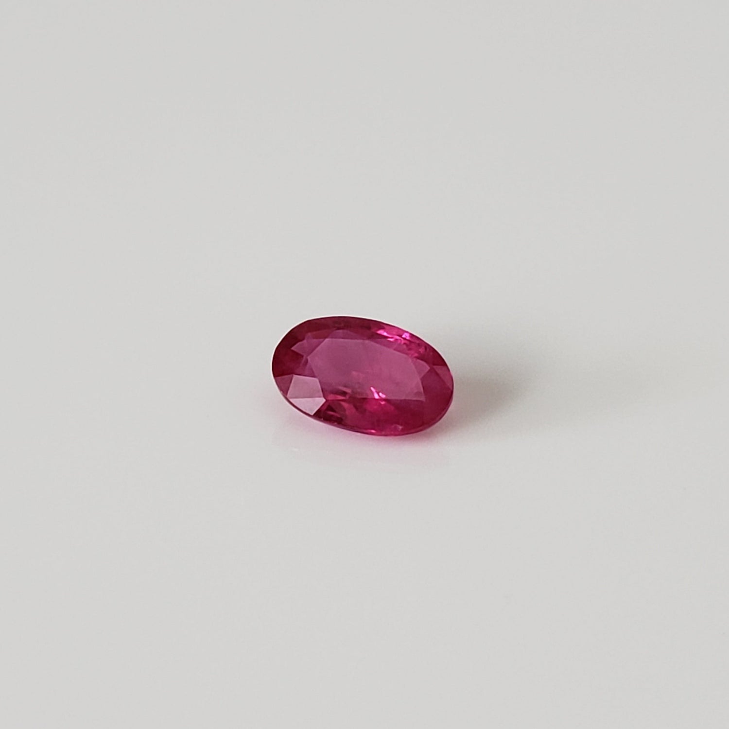Ruby | Oval Cut | Red | 6x4mm | Myanmar