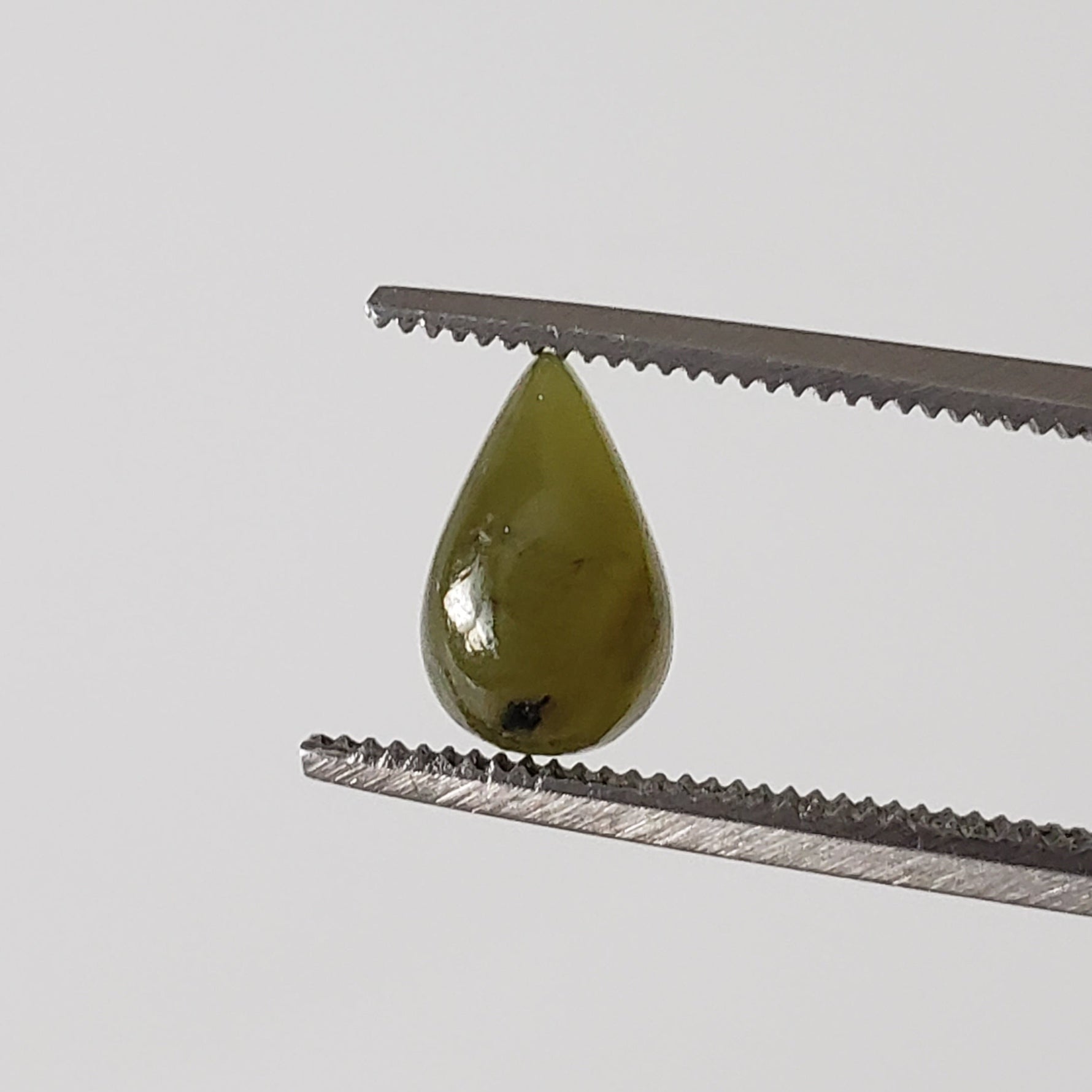 Nephrite Pair | Pear Shape Cabochon | Green | 8x5mm | Canada