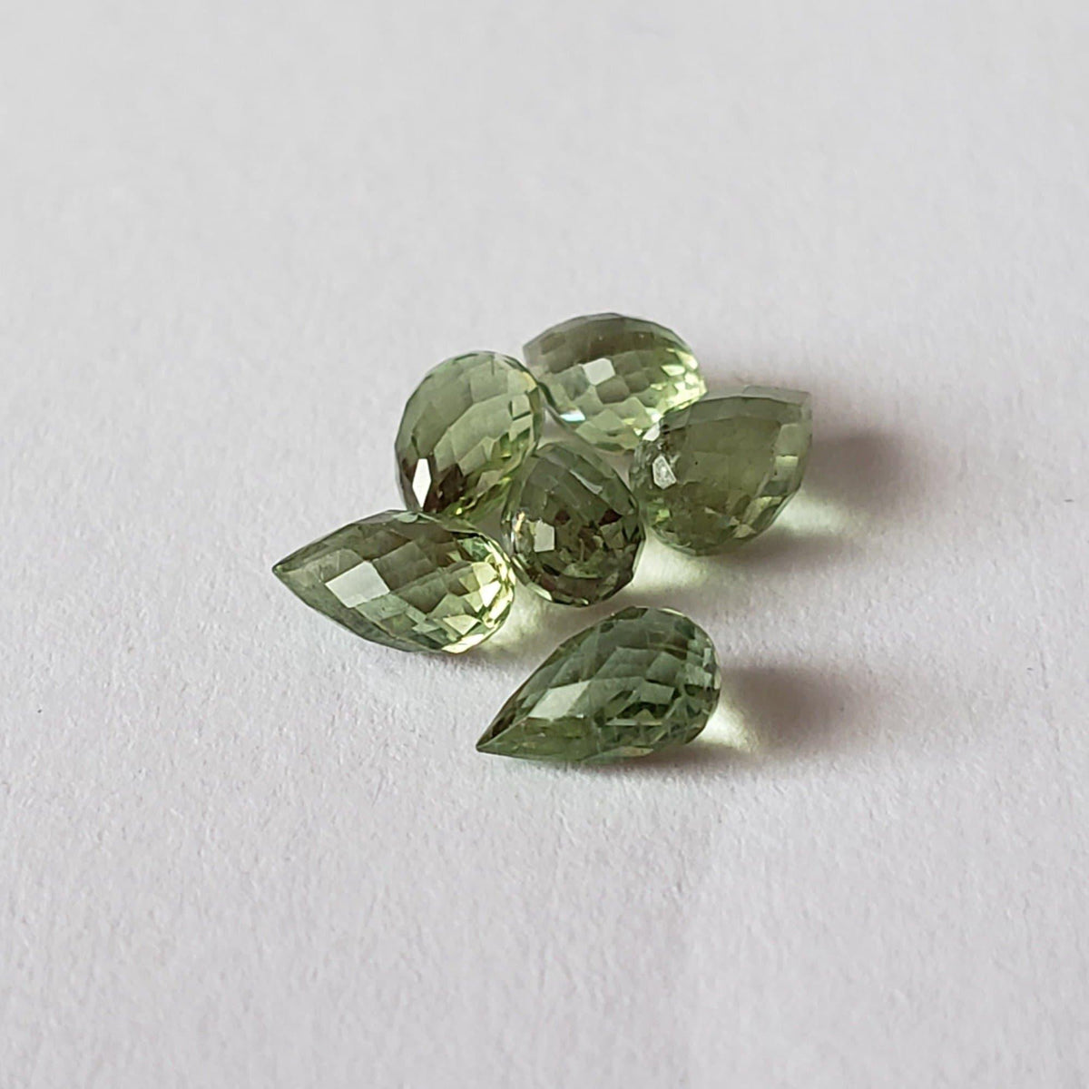 Sapphire | Briolette | Bright Green | 5x3mm | Madagascar 3