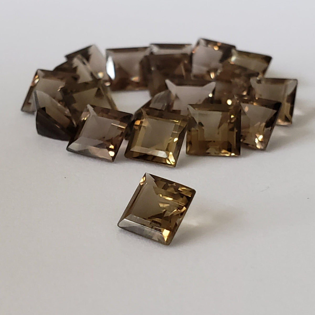 Smoky Quartz | Square Cut | 6 mm 2