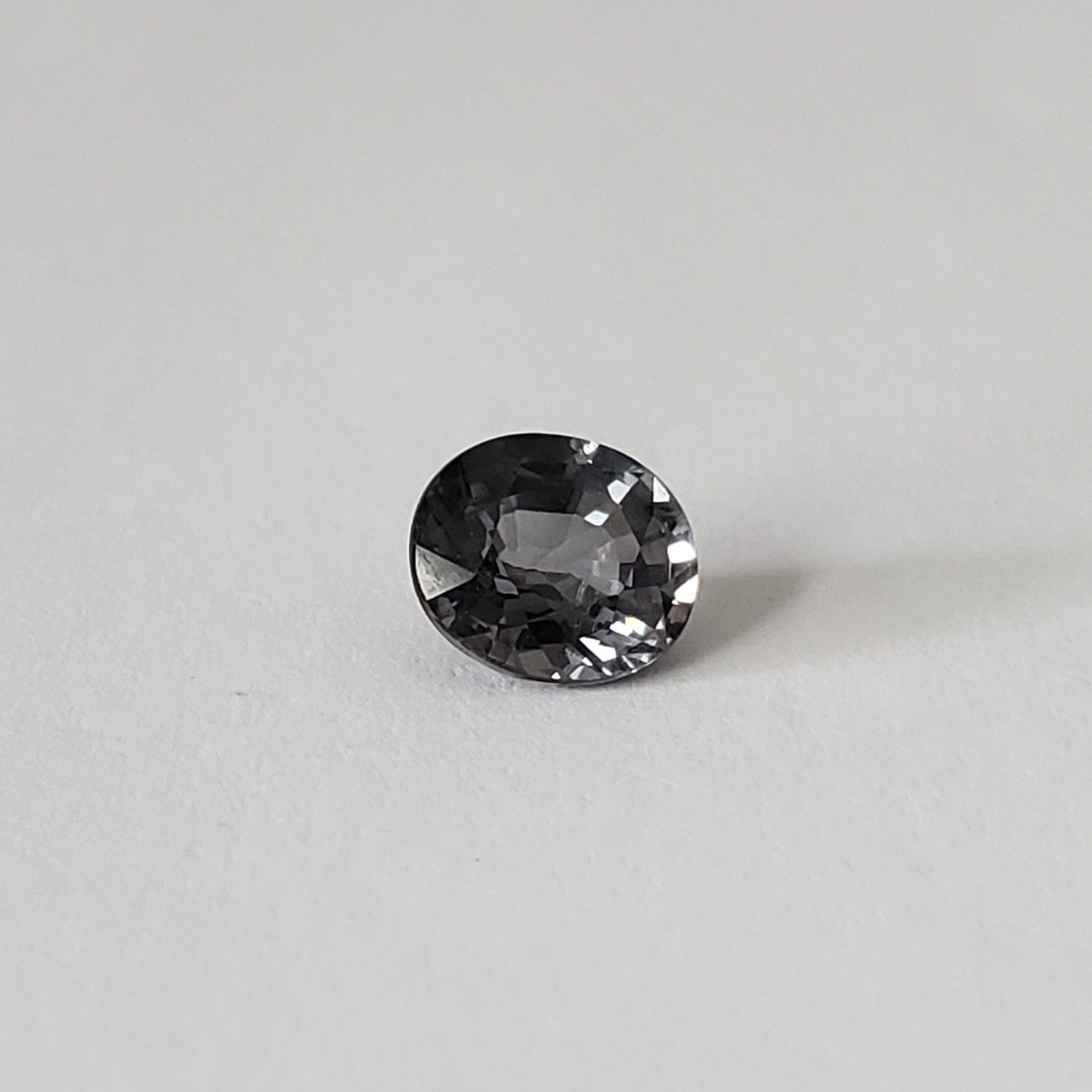 Spinel | Oval Cut | Silver | Natural | 7.2x6.3mm 1.5ct