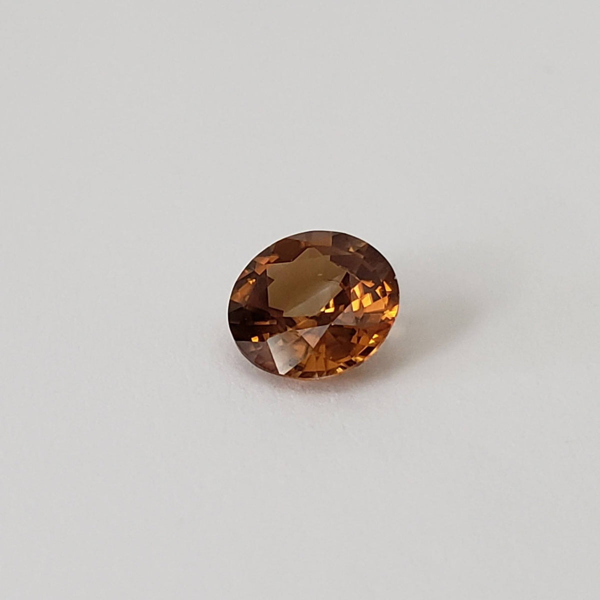 Zircon | Round Cut | Golden Orange | 7.0mm 1.7ct