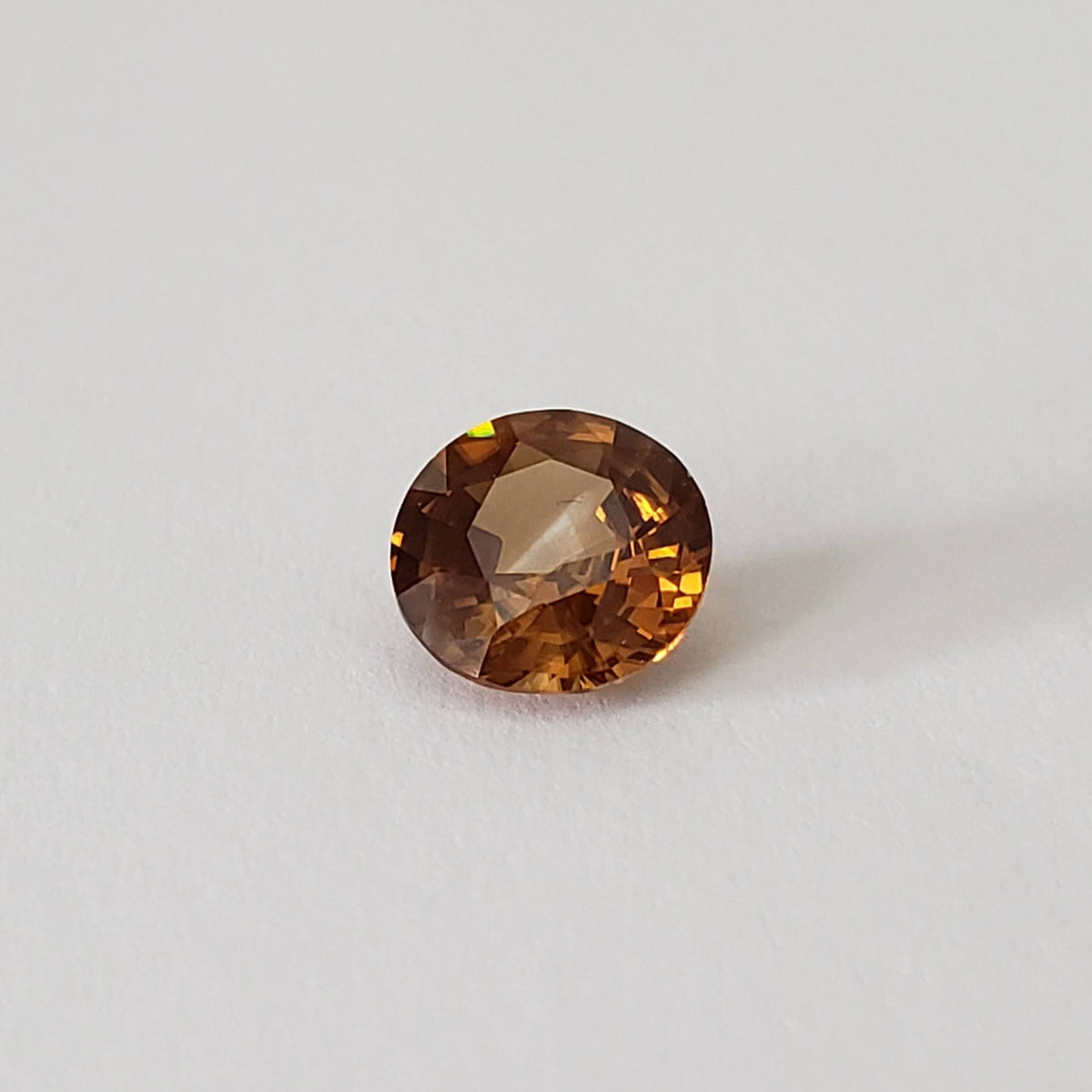 Zircon | Round Cut | Golden Orange | 7.0mm 1.7ct