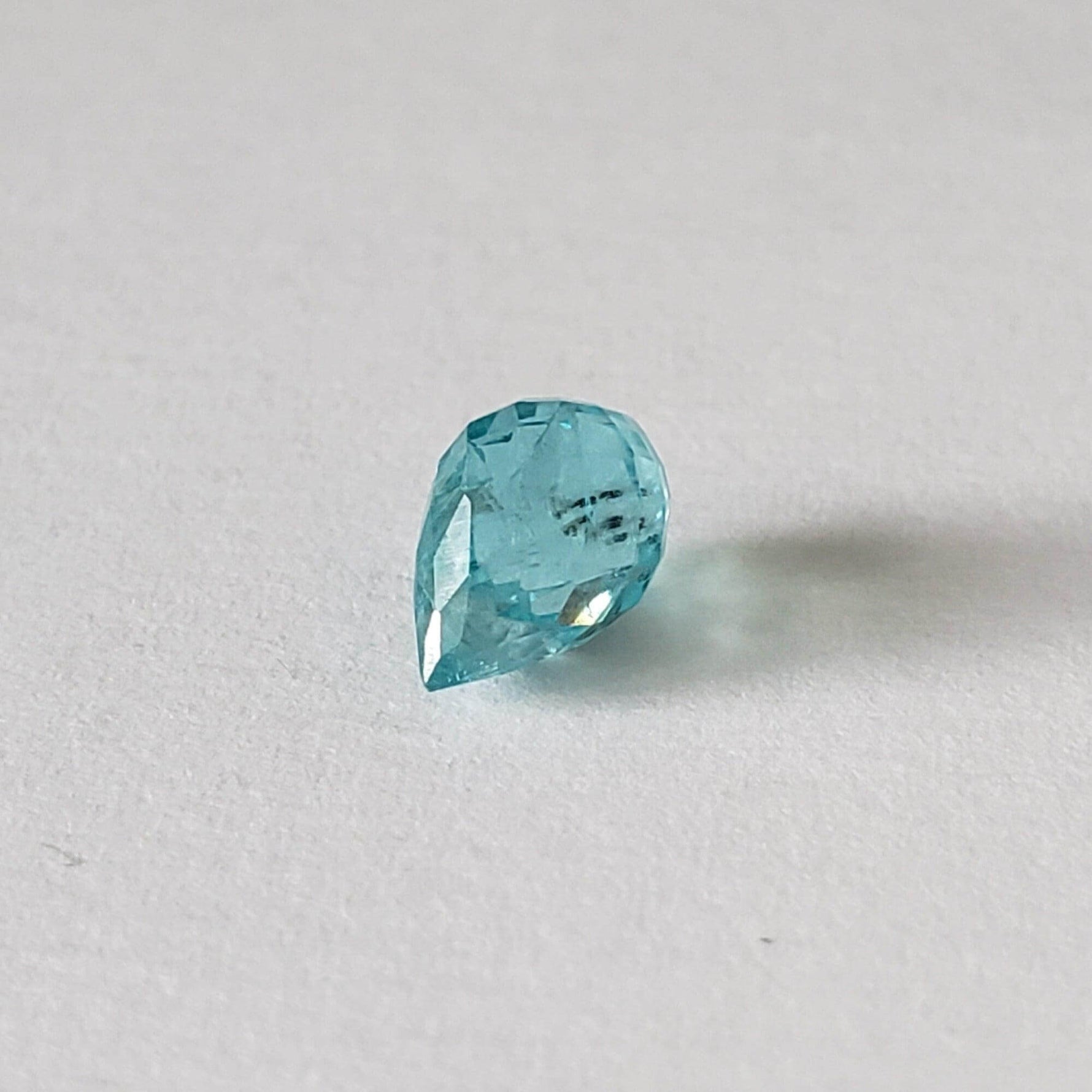  Apatite | Briolette | Neon Blue | 7.5x5mm 1.36ct | SO24 3