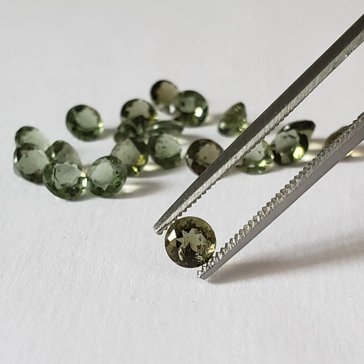  Authentic Moldavite | Round Cut | 4mm | Chlum Region, Czech Republic | SO24 3